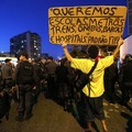 教育、公共交通、医療の改善を求めるデモ（6月15日、リオデジャネイロ市内）　(c) Getty Images