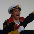 沖田艦長のコスプレで登場の岡田圭右