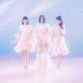 Perfumeシングル『Flow』初回限定盤ジャケット写真
