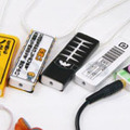 　ソリッドアライアンスは13日、iPod shuffle用フィルムスキン「エヅラチャンプルー」を発売した。