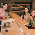 左から有働由美子、アンミカ、羽野晶紀（写真はアンミカの公式ブログより）※所属事務所より掲載許諾をいただいています