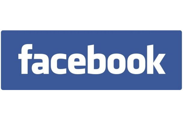 Facebook、バグにより非公開チャットが公開状態に