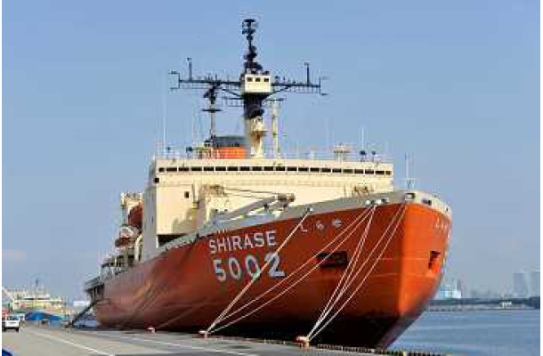 元南極観測船「SHIRASE」（初代しらせ）