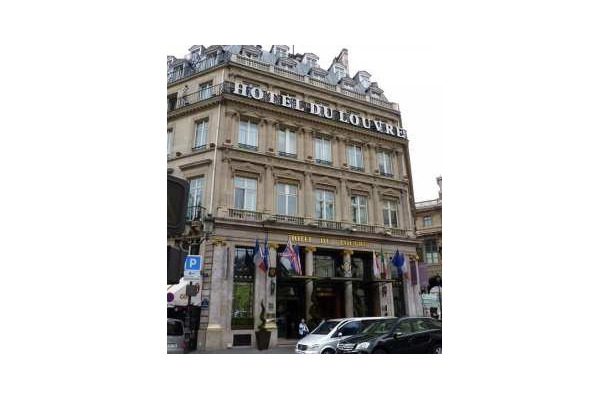 ホテル デュ ルーヴル（フランス・パリ）