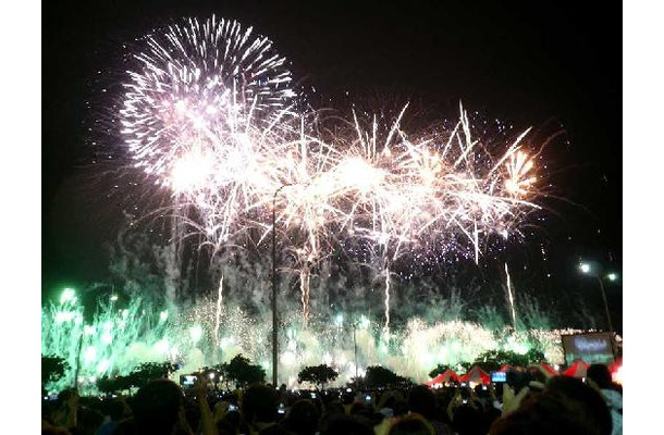 「第25回東京湾大華火祭」は明日10日午後6時50分より、東京・晴海で開催（写真はイメージ）