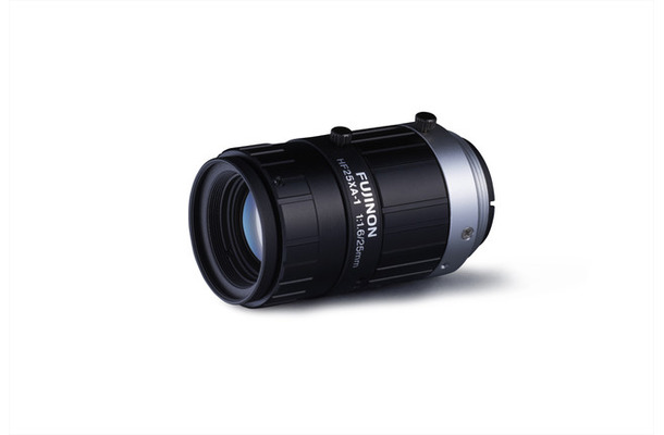焦点距離25mmの「HF25XA-1」。「FUJINON HF-XAシリーズ」は画面周辺までフラットな解像を実現する、マシンビジョンカメラ用固定焦点レンズだ（画像はプレスリリースより）