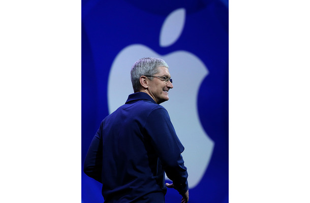 WWDC 15に登場したAppleのティム・クックCEO (C) Getty Images