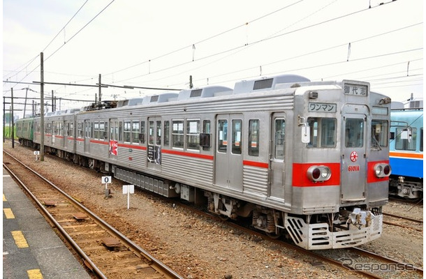 くまもんのICカードを導入している熊本電鉄。3月23日からSUGOCAなど全国相互利用サービスに対応した交通系ICカードも利用できるようになる。