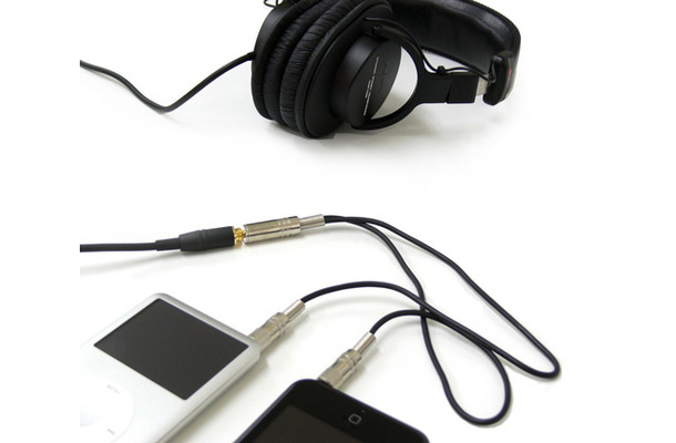 iPod DJ Mixer（iPodおよびヘッドホンは別売）