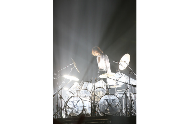 X JAPAN・YOSHIKI、東京で復活10周年記念ライブ開催決定！ライブ・ビューイングも実施