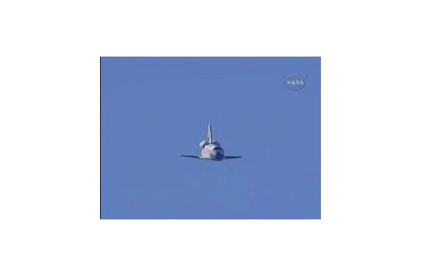 　NASA TVは、地球へ帰還するエンデバーを中継した。ミッションを終了したエンデバーは無事エドワーズ空軍基地に着陸。