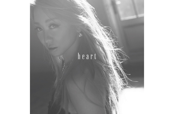 倖田來未18thオリジナルフルアルバム『heart』ジャケット写真