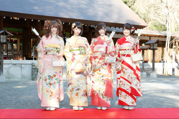 乃木坂46、ゆかりの神社で成人式 画像