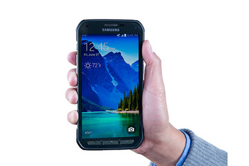 「GALAXY S5」のタフネス仕様「GALAXY S5 Active」……IP67の防水・防塵やMIL規格準拠 画像