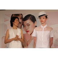 RMK新ディレクターKAORIが新宿伊勢丹で“ピンク”メイクを提案 画像