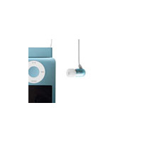 ラディウス、第3世代iPod nanoを首に掛けて使用できるネックストラップ型イヤホン 画像