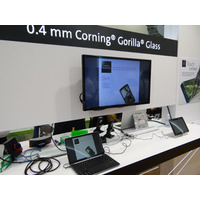 【COMPUTEX TAIPEI 2014 Vol.19】コーニングとアトメル、0.4mm極薄Gorilla Glassとタッチセンサーを一体化したパネルを試作 画像