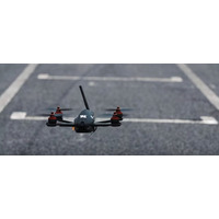 日産、超高速ドローン「GT-R Drone」開発！GT-Rとの対決動画を公開 画像