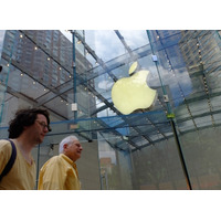 Apple、iCloudに月額2,500円の2TBプランを追加 画像
