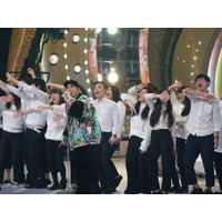 【NHK紅白】AI、169人のゴスペル隊と熱唱「楽しみながら歌いたい」 画像