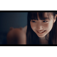 元「JSガール」専属モデル・内田珠鈴、初出演のテレビCMが思わず胸キュン！ 画像