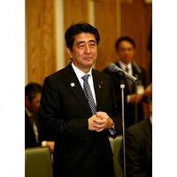 首相官邸、Instagram開設！安倍首相と昭恵夫人の2ショットを公開 画像