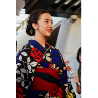 板野友美、「熱海国際映画祭」レッドカーペットに浴衣で登場 画像