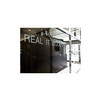 NEC、省エネデータセンターのデモ・検証サイト「REAL IT COOLプラザ」を開設 画像