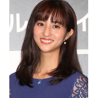 堀田茜、自身のファン・貴景勝にお姫様抱っこされるショットを公開！ 画像