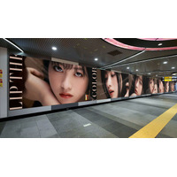 橋本環奈が渋谷駅に登場！ドアップ巨大ポスターが30メートルにわたって掲出 画像