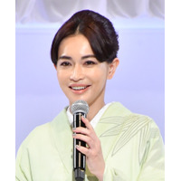 長谷川京子、女優としての意外な願望明かす「コスプレしたい」 画像
