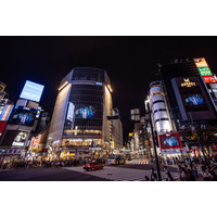欅坂46、新グループ名が「櫻坂46」に決定！渋谷街頭ビジョンでサプライズ発表 画像