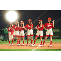 乃木坂46、野球ユニフォームでキュートなダンス！ 画像