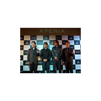 スマートフォン「Xperia」の新CM発表会!楽曲を担当した小林武史・大沢伸一のユニット生ライブも 画像