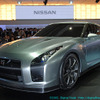 　東京モーターショー2005のプレス公開初日の19日、日産ブースにおいて同社代表取締役社長兼CEOのカルロス・ゴーン氏がブリーフィングを行ない、次期型GT-Rのコンセプトモデル「GT-R PROTO」を披露した。の画像