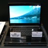 HD DVD対応のAVノートPC（参考出品）。HD DVDドライブを搭載し、HD DVDに収められた映像を再生の画像