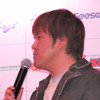　「サムライサイドバー」の発表会では、ゲストにタレントの山口もえさん、土田晃之さん、つるの剛士さん、グラビアアイドルのこばやしまりさんを迎え、トークショウなどを交えながらサイドバーの機能や可能性について紹介した。の画像