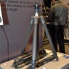 フランスの三脚メーカーGITZOもカーボン三脚に力を入れている。これはコンパクトに縮められて旅行に便利な「Traveler」シリーズ。カーボン6Xを使用。高価だが軽くて丈夫の画像