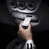 　三菱自動車は、『i』（アイ）に、携帯音楽プレーヤー 『iPod nano』を専用スロットに差し込むだけですっきりと装着できるAV一体型HDDナビゲーションを採用した、特別仕様車「i Play Edition」を17日から発売開始した。の画像