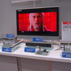　「WiMAX」「HSDPA」「CDMA EV-DO」など、移動通信技術のキーワードがにぎやかなWIRELESS JAPAN 2006だが、「ZigBee」という無線技術も多く見られる。の画像