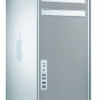 　アップルコンピュータは、デスクトップワークステーション「Mac Pro」を発表した。「Power Mac」シリーズのCPUをIntelアーキテクチャーに置き換えたものだ。すべてのモデルでデュアルコアの「Intel Xeon」を2つ搭載し、クアッドコアを実現している。の画像