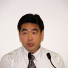 　ブラザー工業は23日、都内で「ブラザー情報機器プライベートフェア2006」を開催。会場内では、特別講演として同社製品の導入事例を紹介する「外食産業の業務効率化を支えるIT活用セミナー」が行われた。の画像