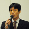 講演を行ったソフトバンクテレコム インターネットデータ事業部 課長 安部 智直氏の画像