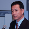KDDI執行役員ブロードバンド・コンシューマ事業本部長 牧俊夫氏の画像