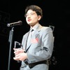 受賞の喜びに溢れる、ウィキペディア日本語版 管理者・ビューロクラットの今泉誠（Suisui）氏の画像