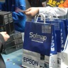 TSUKUMO eX. の店員はワイシャツだった。の画像