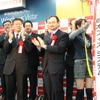 　29日から30日まで、各地でWindows Vistaの発売イベントが開催された。ここでは、東京の秋葉原と、ビックカメラ有楽町店の模様を写真でお伝えする。の画像
