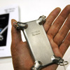 きわみ工房　メタル削り出し iPod nanoジャケット「FACTRON Re-nano」の画像