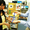 一日店員の場合は、ドスパラのストラップをつけなけば。ユニフォームもあるそうですの画像