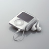 AVD-PCRA3NCRの装着例（iPod nanoは別売り）の画像